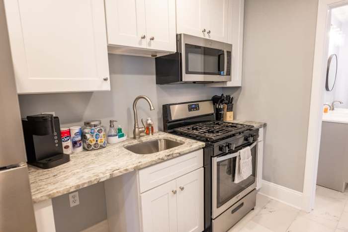 Mandeville Creole Cottage - 2 bed/2 bath — 1125Mandeville-14