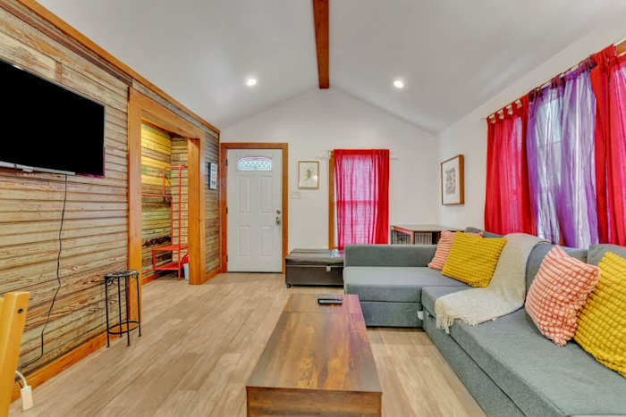 Pink Bungalow | Pool & Hot Tub! — _AR52288