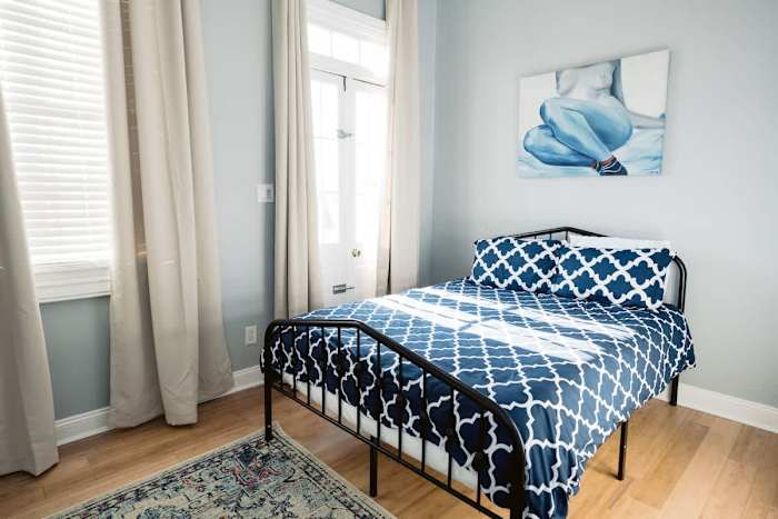 1529 Dumaine Contemporary Charming home