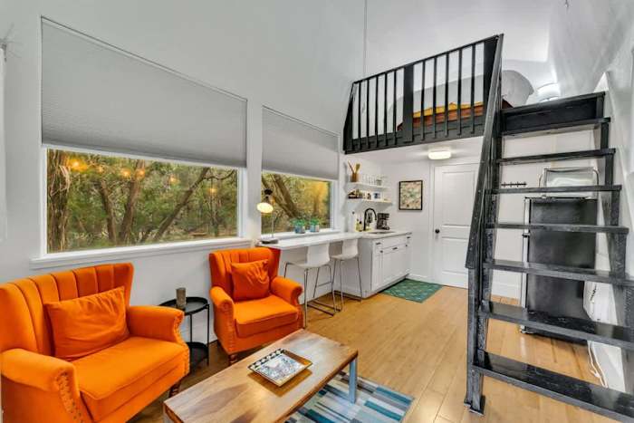 Tiny Home! | Private Cowboy Pool | Near Wimberely — Living room and kithenette
