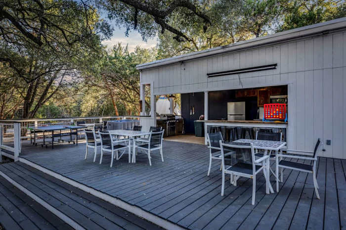 Tiny Home! | Private Cowboy Pool | Near Wimberely — Clubhouse patio