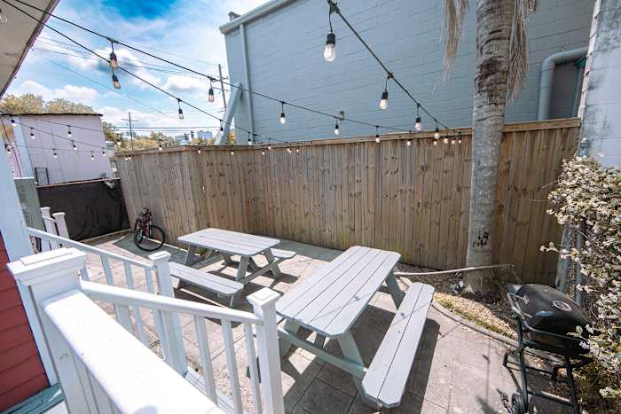 St Ann Home - Great for Groups - Steps to Quarter