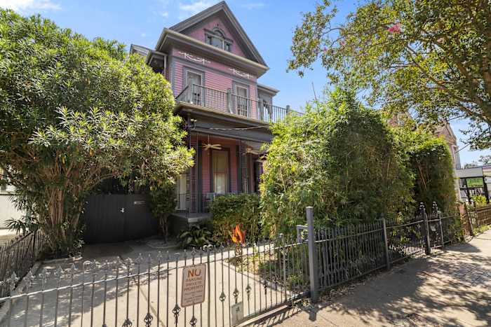 Claiborne Victorian Mansion, by Historic Getaways