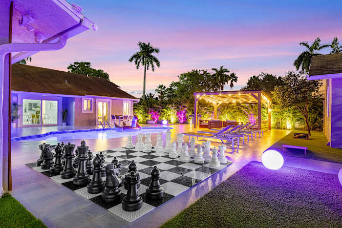 Play, Lounge & Connect Under the Lights