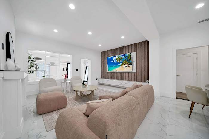 Comfortable seating and a welcoming atmosphere make this the perfect place to relax.