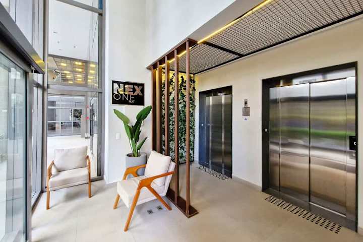 Nex One