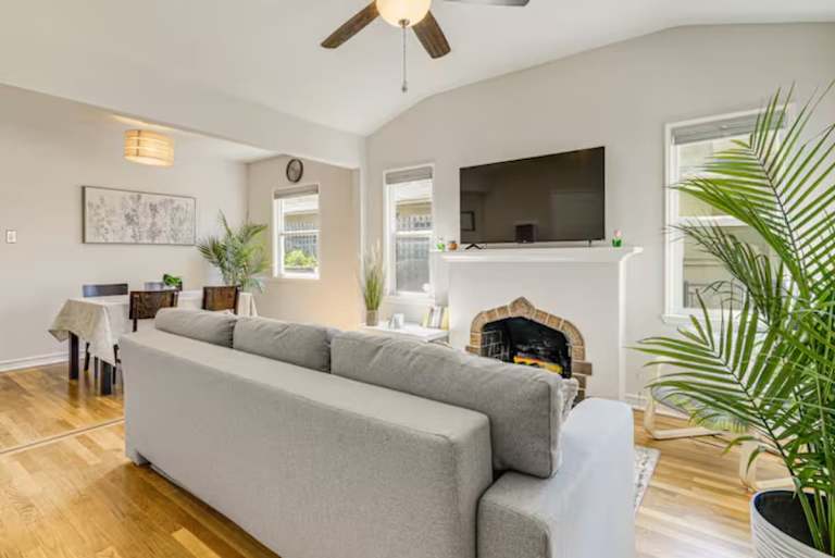 WALK to Dtwn San Jose & SJSU: Charming + Cozy Gem!