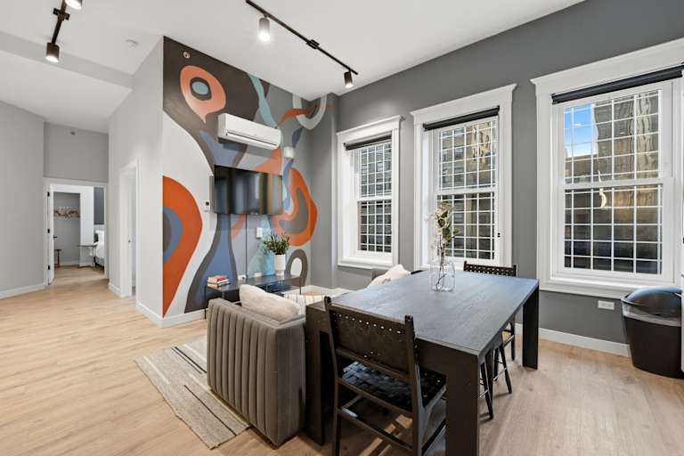 Four-bedroom, 10th floor