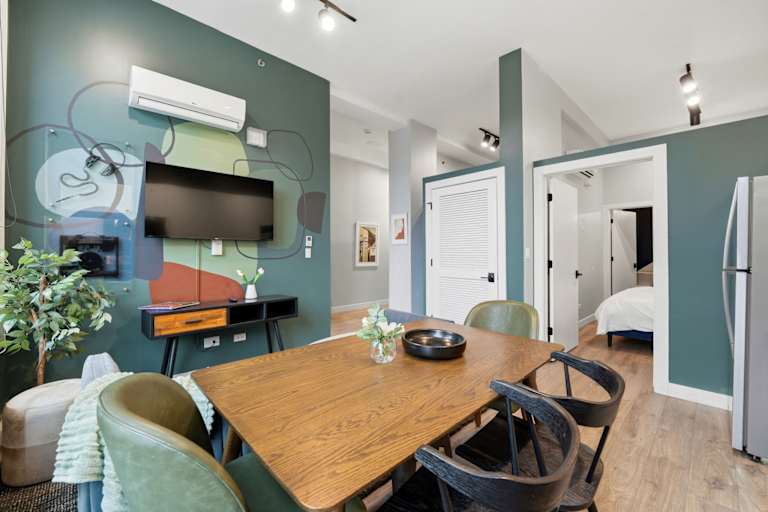 Three-bedroom, 3rd floor