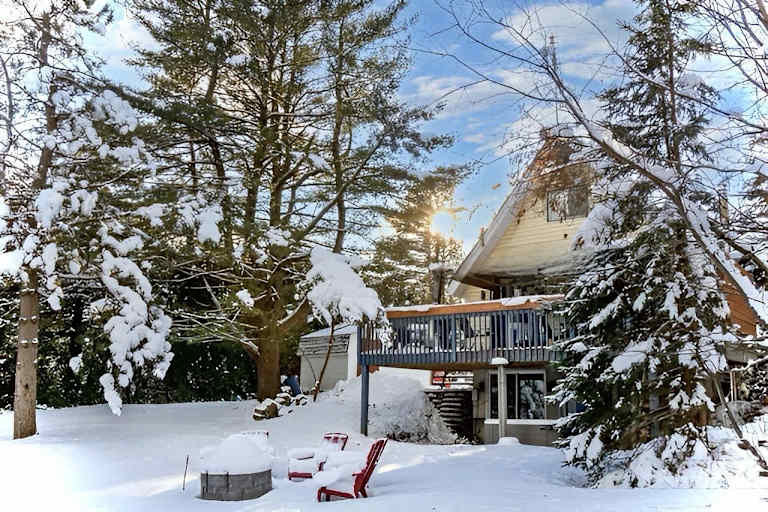 Bord de l’eau avec Spa | Le Rétro