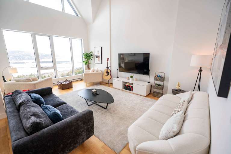 403 | Condo de Luxe | Vue Imprenable et Piscine