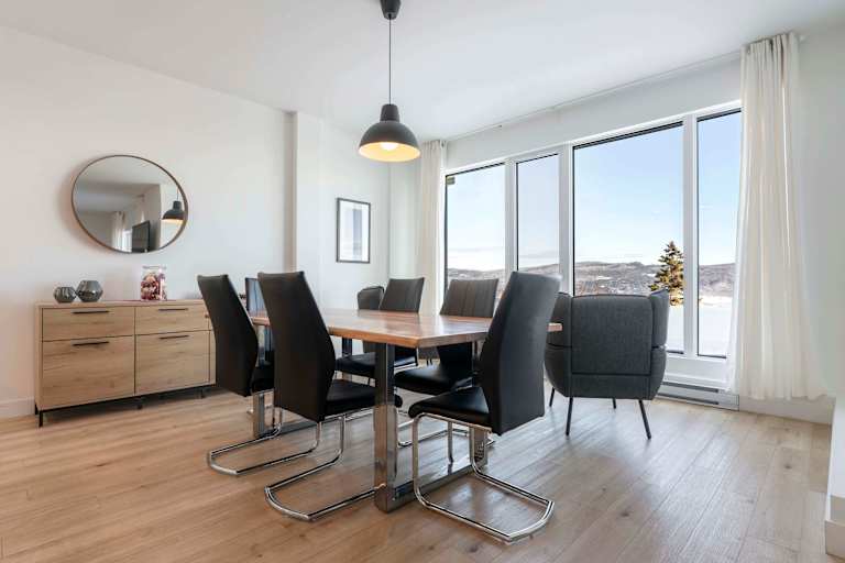 105 | Luxury Condo | Stunning View and Pool