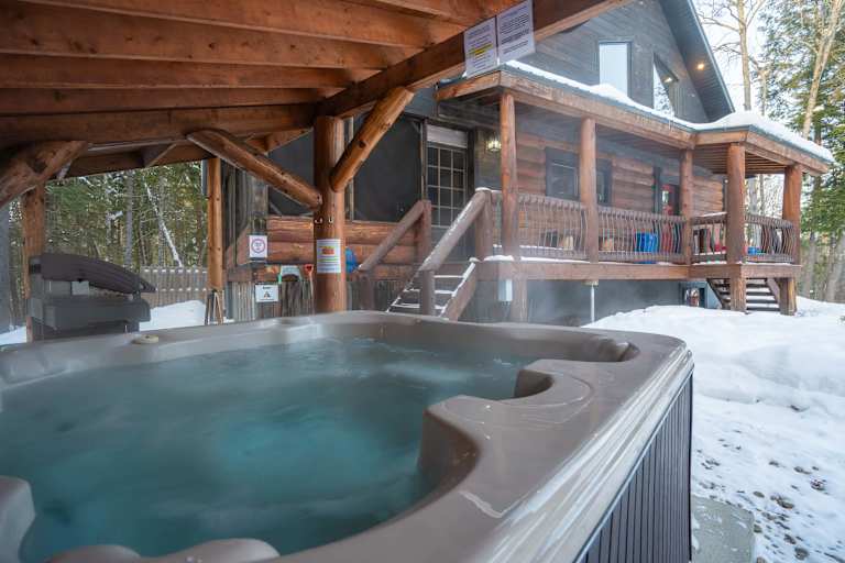 Spa & Billard and Lake Access | Sylva sur le Lac