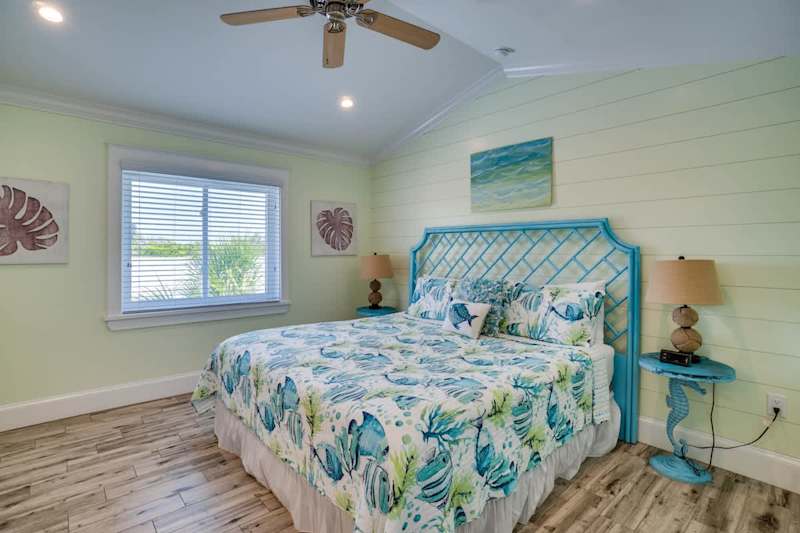 Bedroom 3 - King Bed