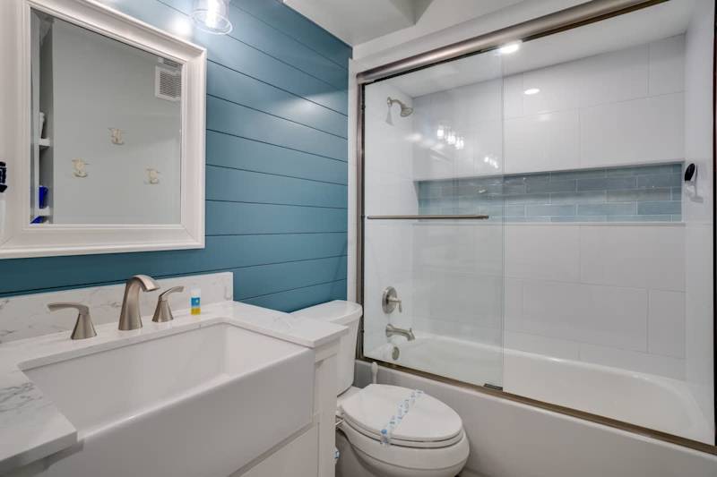 Bathroom 2