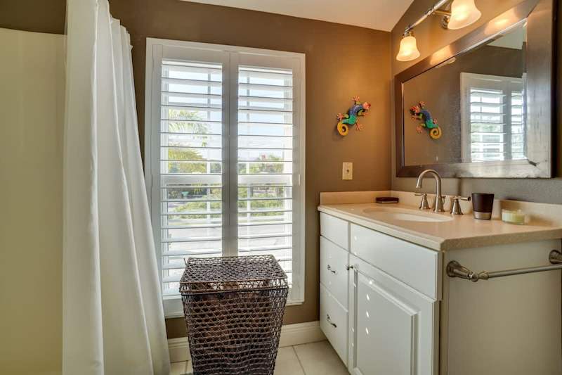Primary Bathroom 2