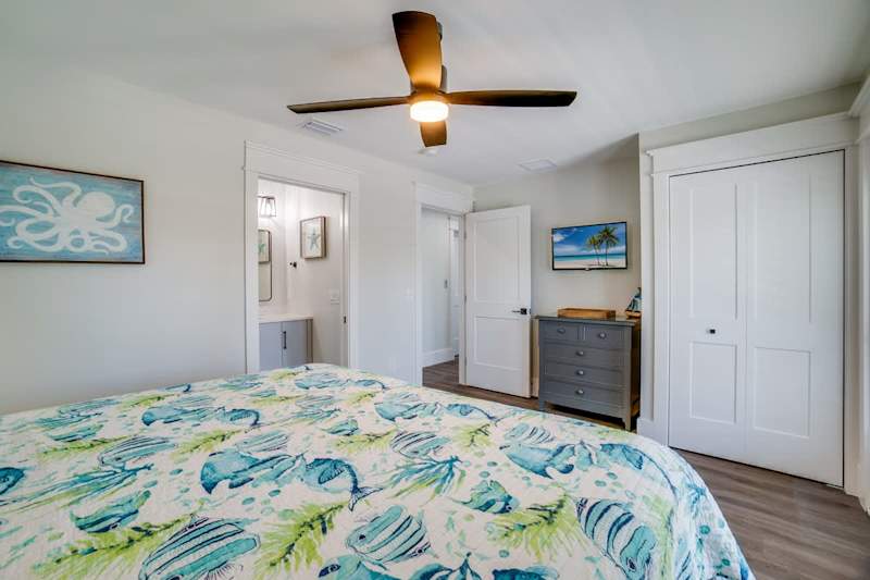 Bedroom 6