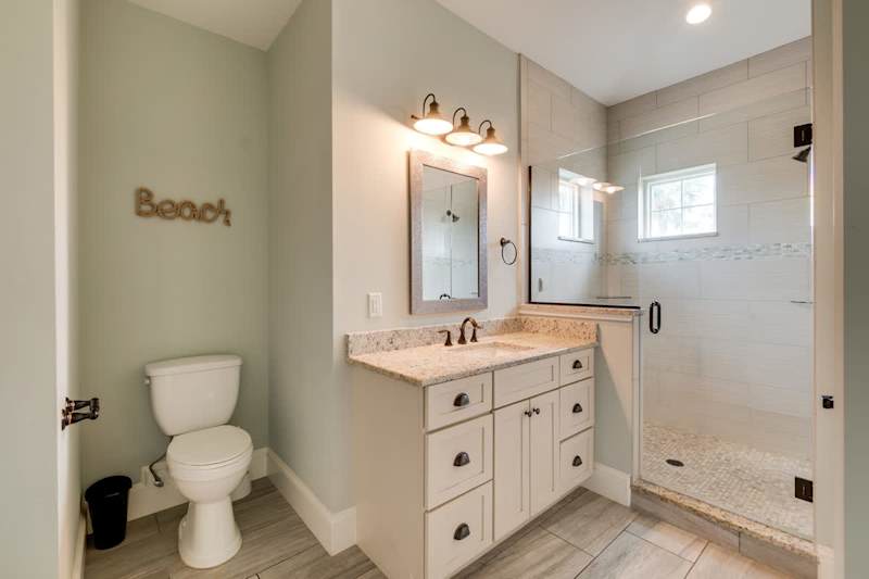 Bathroom 4