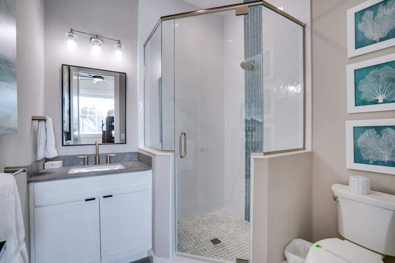 Bathroom 4