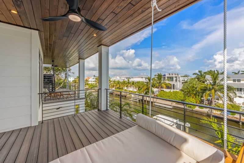 Primary Bedroom Balcony