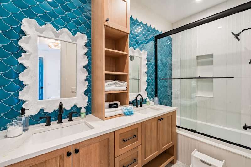 Bathroom 2