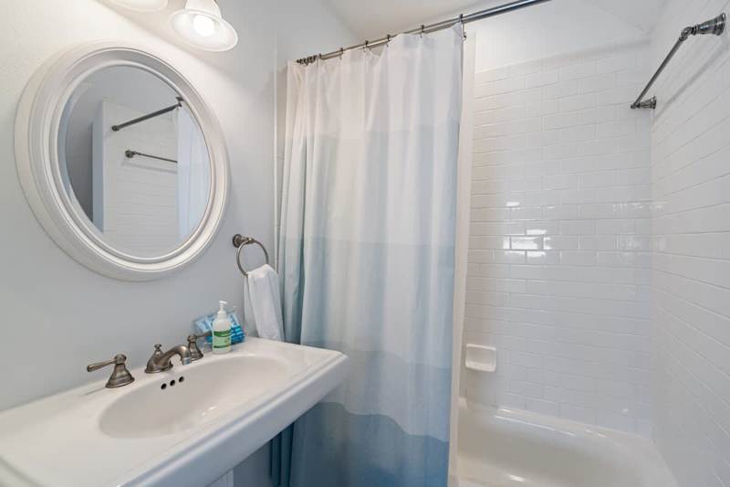 Bathroom 3