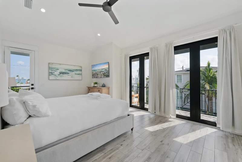 Primary Bedroom - King Bed