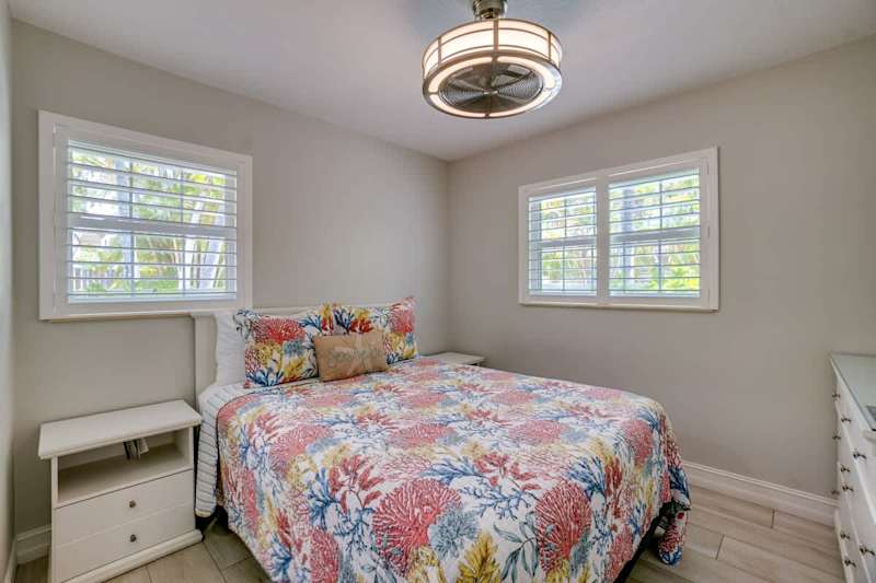 South Bedroom 2