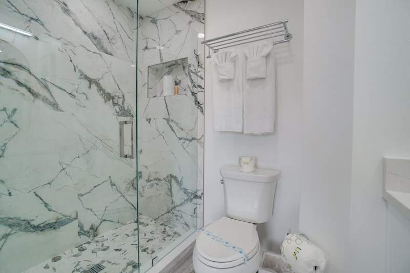 Bathroom 2