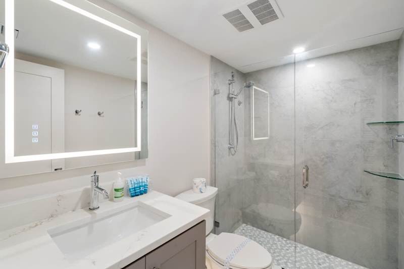 Bathroom 2