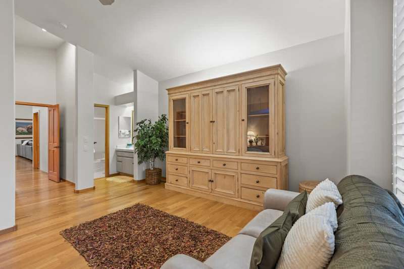 Bedroom (4 of 4)