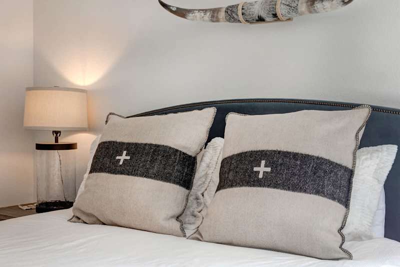 Bedroom (2 of 3)