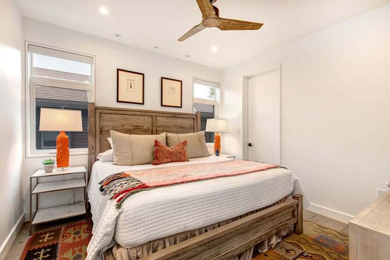 Bedroom (1 of 2)