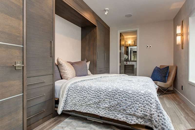 Bedroom (1 of 3)