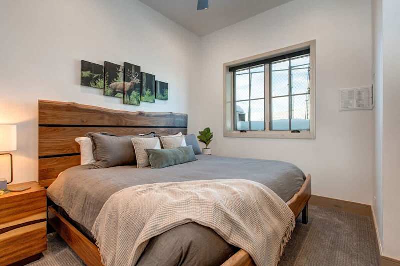 Bedroom (2 of 3)