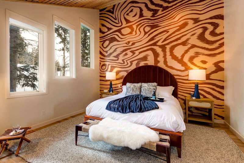 Bedroom (2 of 3)