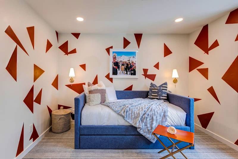 Bedroom (1 of 3)