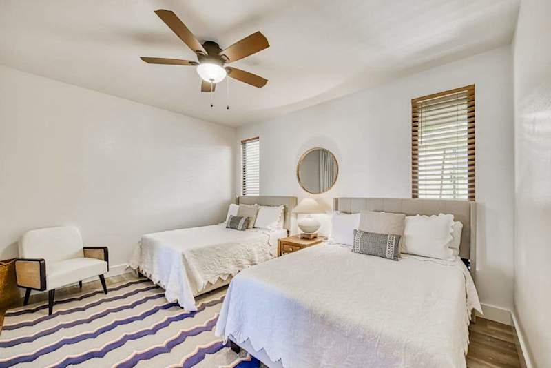 Comfortable Guest Retreat With Twin Beds