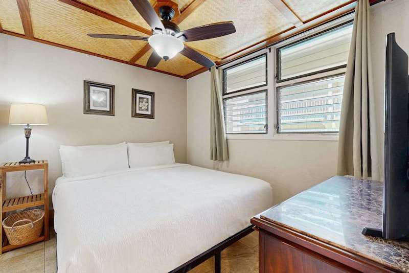 Cozy Guest Retreat Tucked Away For Ultimate Comfort