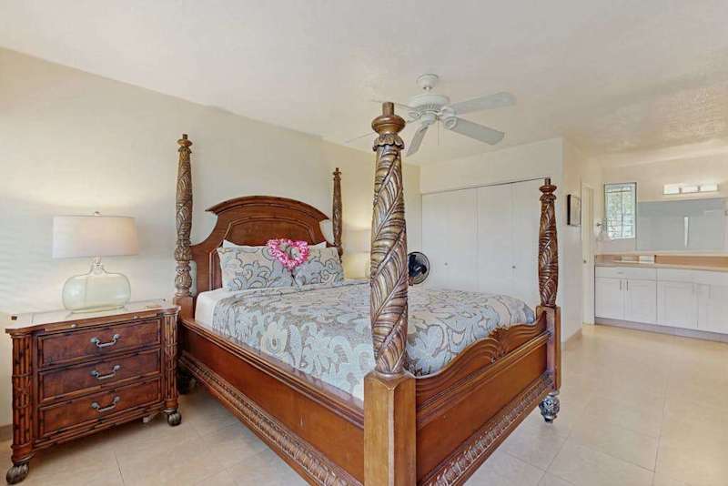 Master bedroom with queen bed