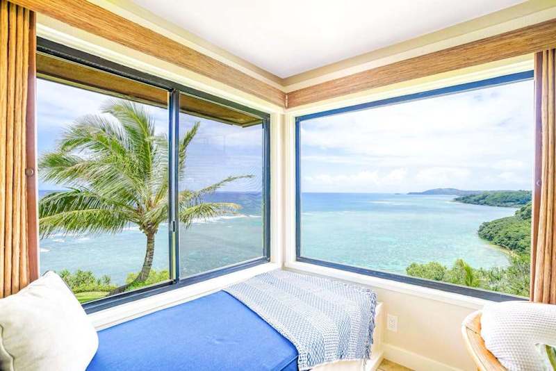 Daybed nook with sweeping ocean and coast views