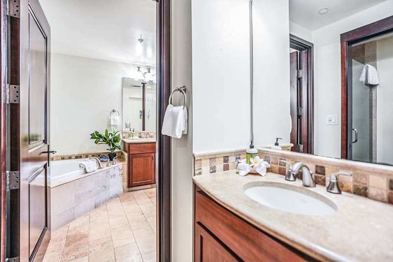 Private Ensuite Bathroom With Elegant Comfort