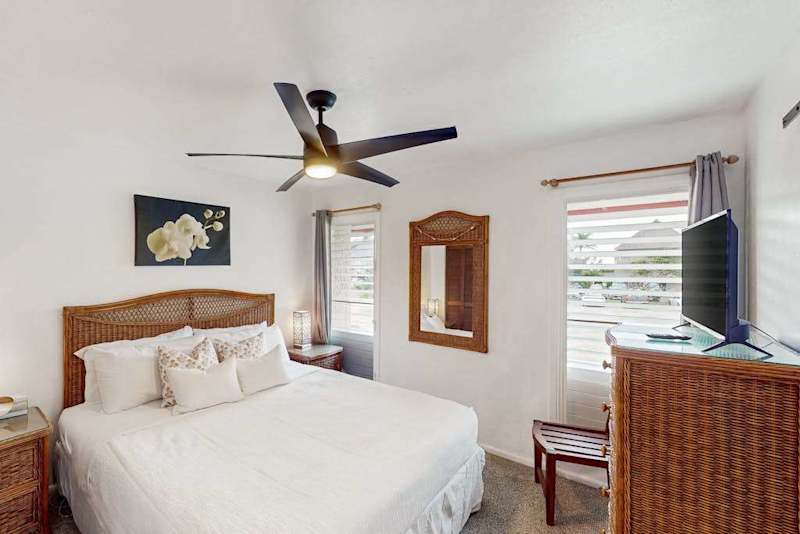 Comfortable Guest Bedroom Retreat