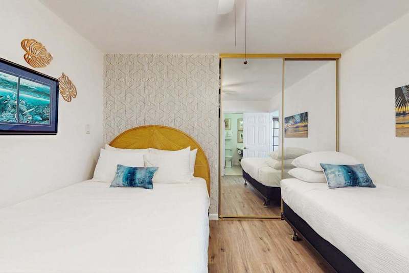 Comfortable Twin Bedroom Retreat