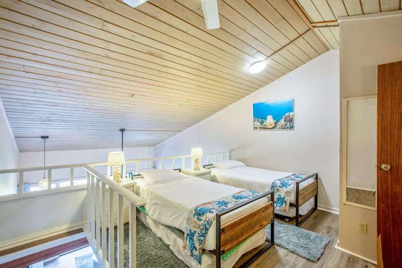 Loft area with two twin beds