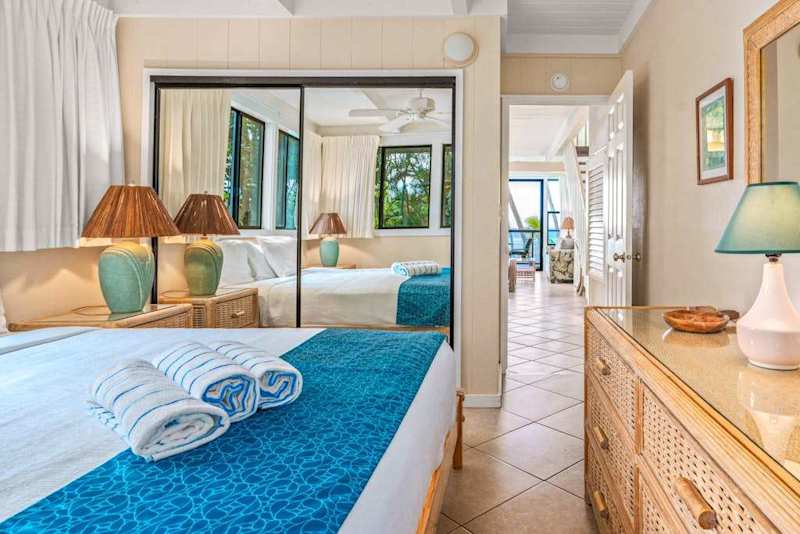 Your Cozy Island Sleeping Retreat