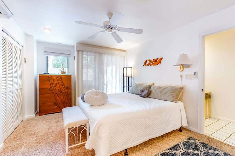 Peaceful Guest Retreat With Soft Natural Light