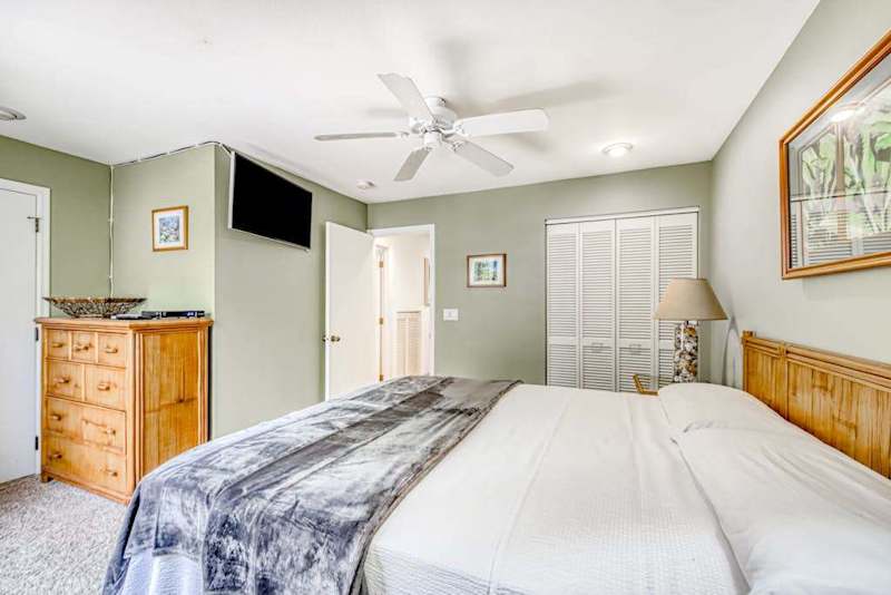 Bright bedroom with plenty of natural light