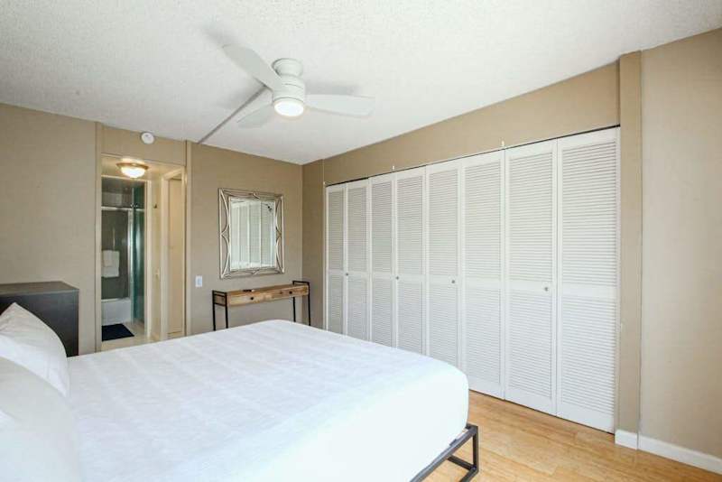 Relax and recharge in a spacious primary bedroom with a Queen bed and ensuite bathroom