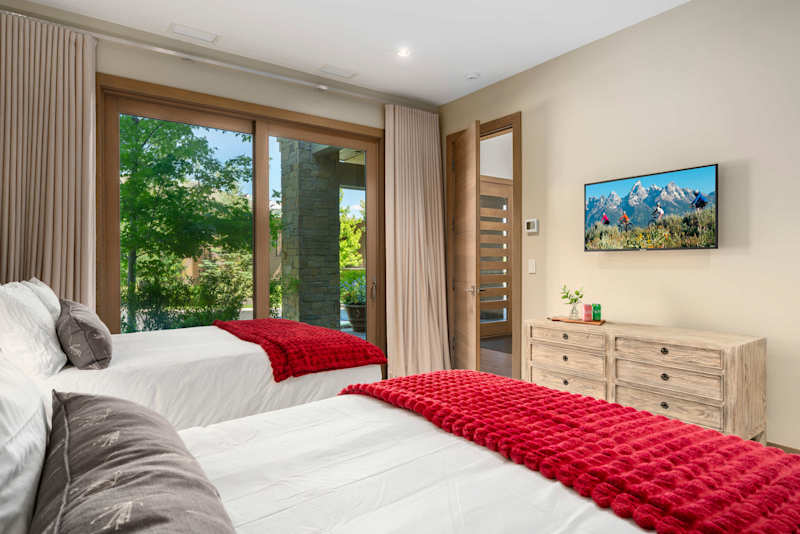 Bedroom 4 (2 of 2)